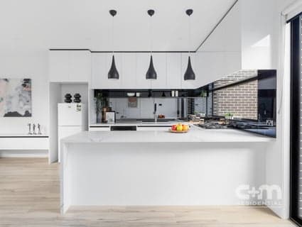 2/19 Anselm Grove, Glenroy - Thumbnail 3