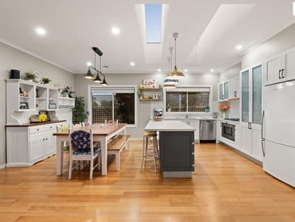 6 Michigan Grange, Pakenham - Thumbnail 2