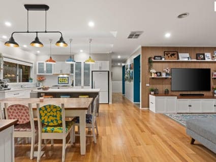 6 Michigan Grange, Pakenham - Thumbnail 8