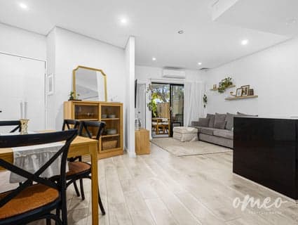 55C Leaside Way, Spearwood - Thumbnail 2