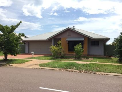 18 Mirrakma Crescent, Lyons - Image 1