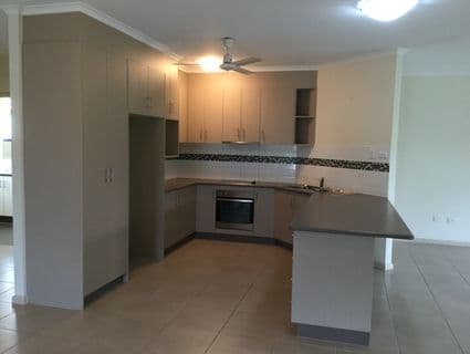 18 Mirrakma Crescent, Lyons - Thumbnail 4