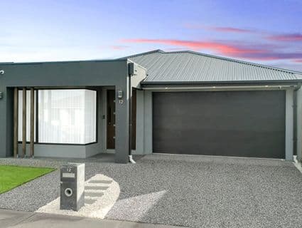 12 Naroon Drive, Kalkallo - Image 1