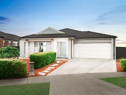 5 Lancewood Road, Manor Lakes - Thumbnail 2