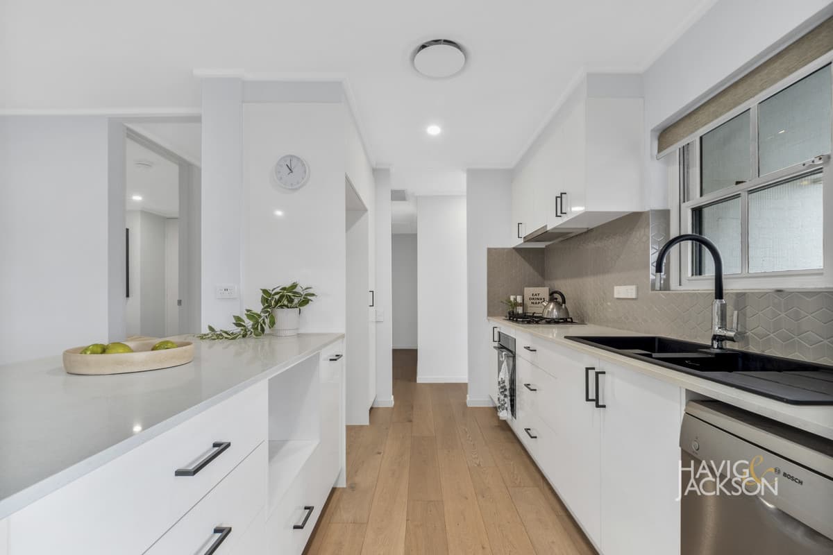8 / 15 Killara Avenue, Hamilton QLD 4007, Hamilton - Thumbnail 4