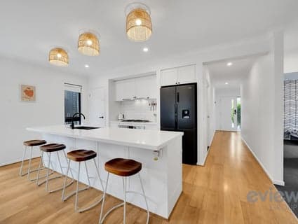 73 Barrabool Boulevard, Mambourin, VIC, 3024, Mambourin - Thumbnail 4
