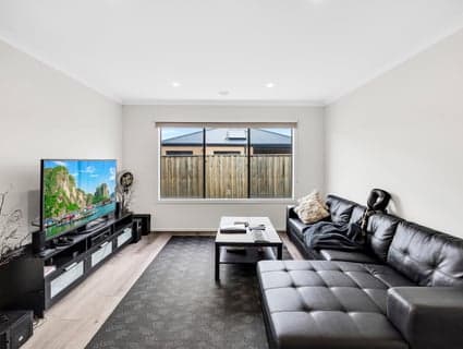 10 Sparland Street, Manor Lakes, VIC, 3024, Manor Lakes - Thumbnail 6