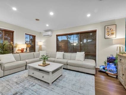 6 Banksia Grove, Pakenham, VIC, 3810, Pakenham - Thumbnail 4