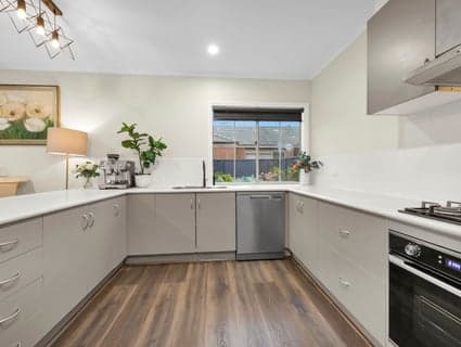 6 Banksia Grove, Pakenham, VIC, 3810, Pakenham - Thumbnail 6