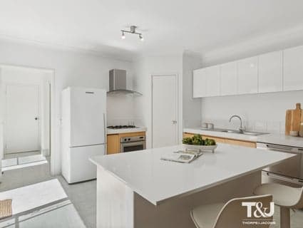 16 Juniper Bank Way, Subiaco - Thumbnail 7