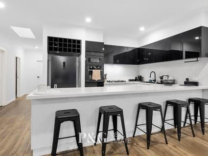 7 Polson Way, Cranbourne West - Thumbnail 2