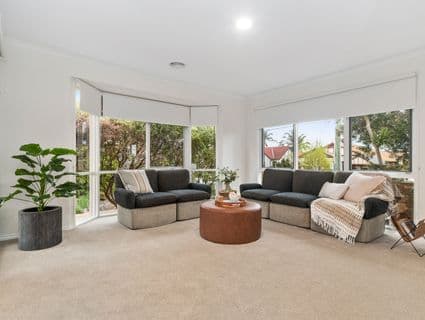 1/25 Kars Street, Frankston - Thumbnail 2