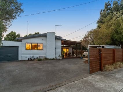 32 Ireland Street, Seaford, VIC, 3198, Seaford - Thumbnail 6