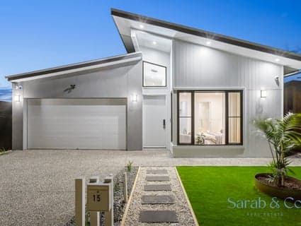 15 Montenegro Street, Mount Duneed - Thumbnail 2