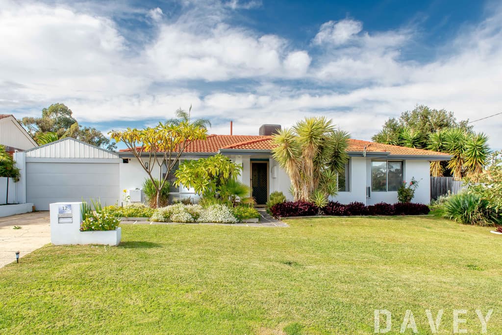 12 Gregory Avenue, Padbury - Image 1