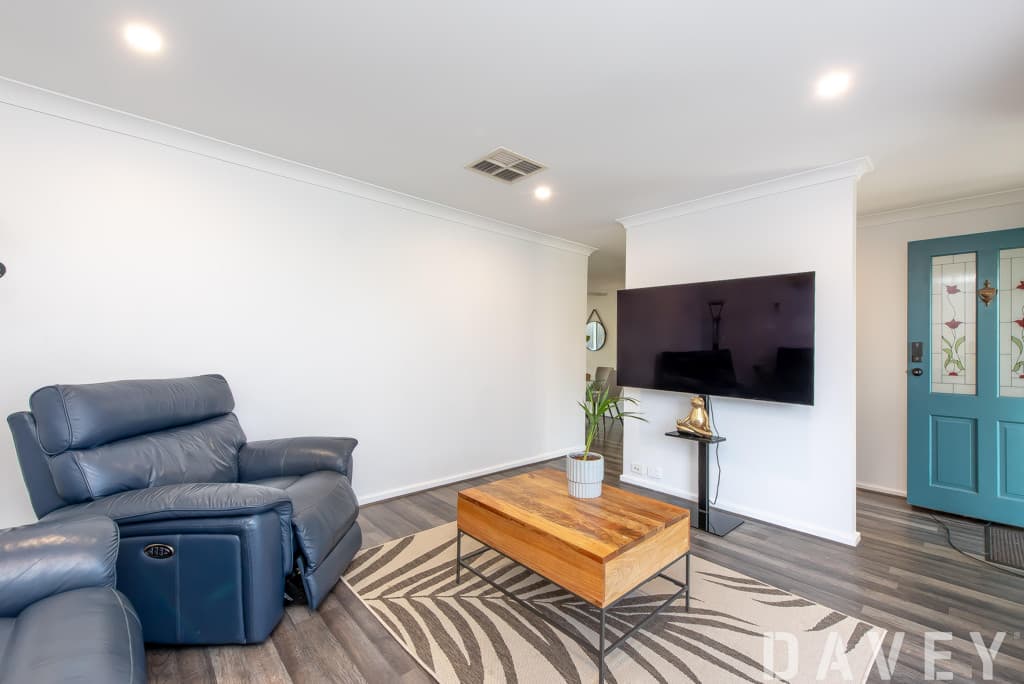 12 Gregory Avenue, Padbury - Thumbnail 8