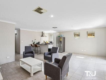 404, Cannington - Thumbnail 4