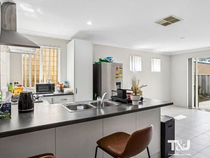 404, Cannington - Thumbnail 7