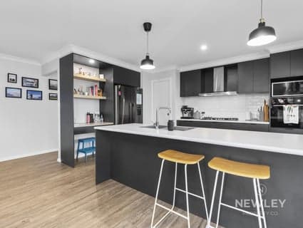 9 Bennelong Crescent, Lloyd - Thumbnail 5