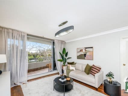 13/134 Mounts Bay Road, Perth - Image 1
