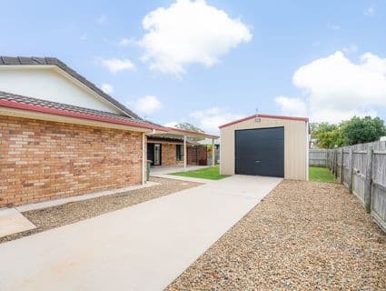 14 Links Court, Kin Kora - Thumbnail 2