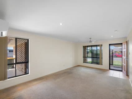 14 Links Court, Kin Kora - Thumbnail 3