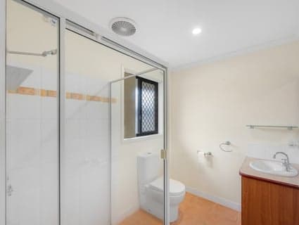 14 Links Court, Kin Kora - Thumbnail 7