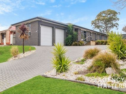 30 O'Donnell Drive, Littlehampton - Image 1