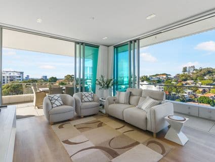 1105/4 Miles Street, Kirra - Thumbnail 4