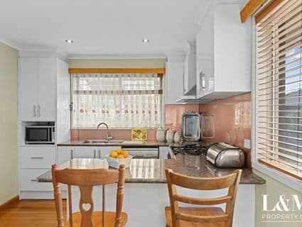 9 Eve Court, Craigieburn - Thumbnail 4