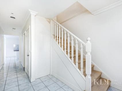 6 Overbank Street, Roxburgh Park - Thumbnail 2