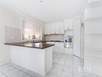 6 Overbank Street, Roxburgh Park - Thumbnail 5