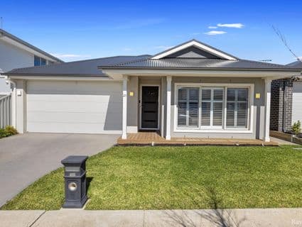 23 Helenic Drive, Greenvale - Image 1