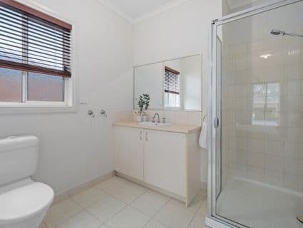 15 Creekwood Drive, Craigieburn - Thumbnail 4