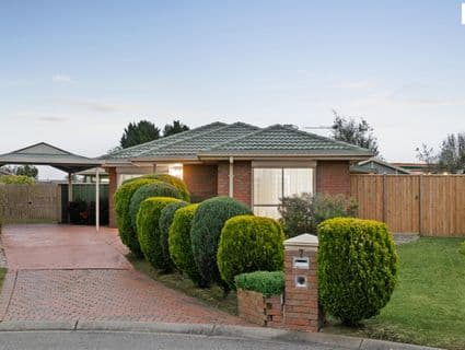 7 Burwood Court, Narre Warren - Image 1