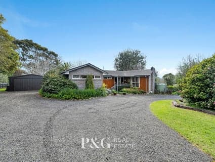 159-161 Cranbourne Road, Narre Warren South - Thumbnail 2