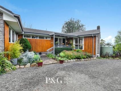159-161 Cranbourne Road, Narre Warren South - Thumbnail 3