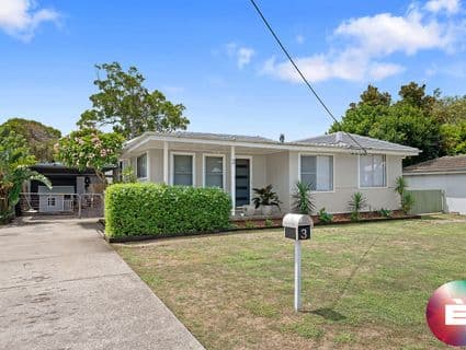 3 Tomlin Place, Swansea - Image 1