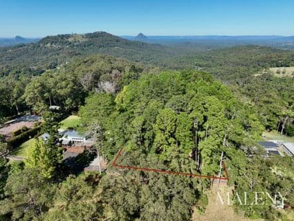404, Mount Mellum - Thumbnail 5