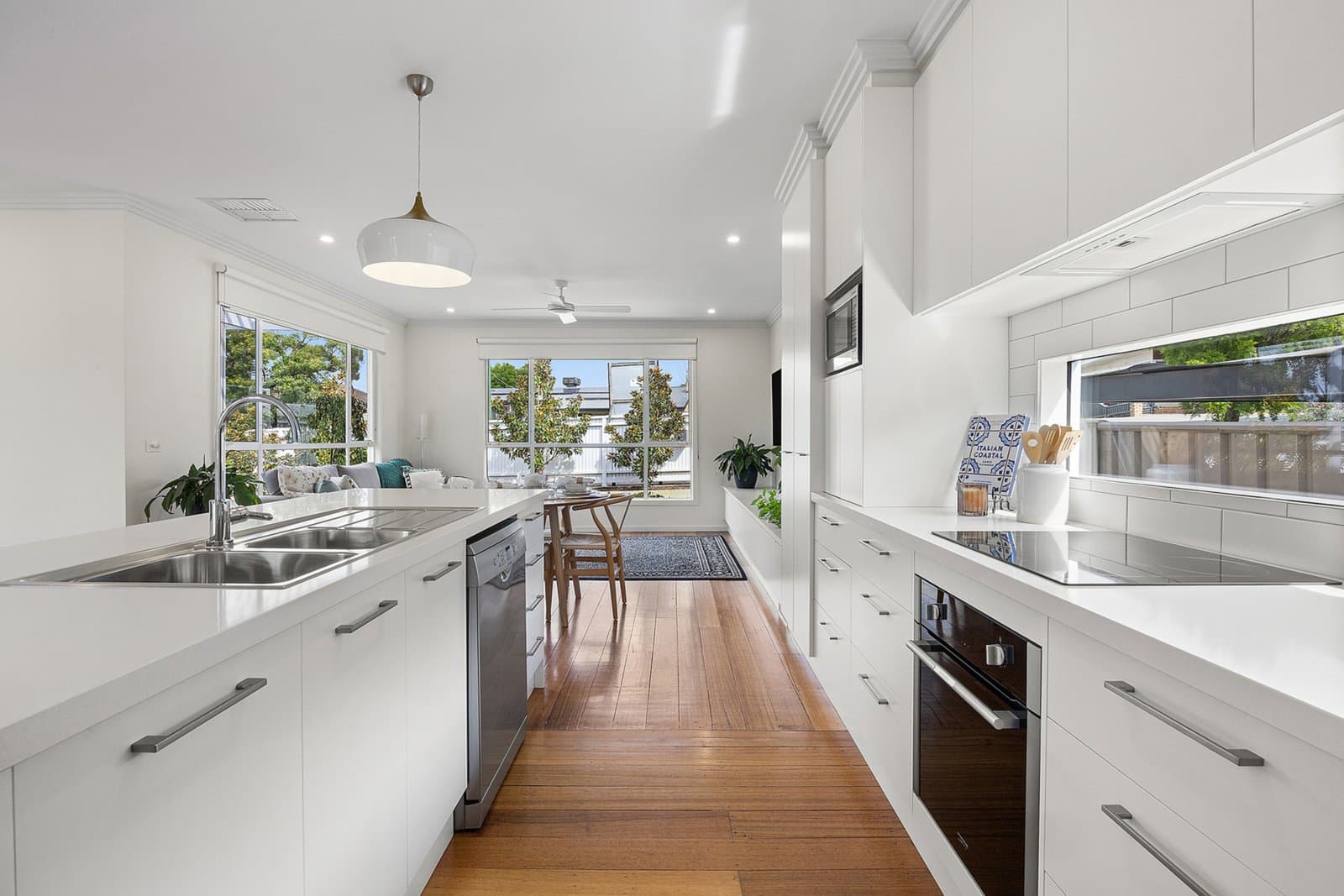 8 Illingworth Street, Golden Square, Golden Square - Thumbnail 4