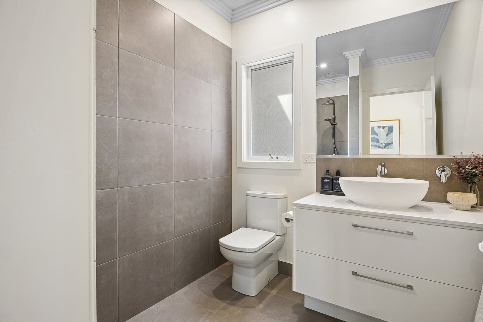8 Illingworth Street, Golden Square, Golden Square - Thumbnail 7