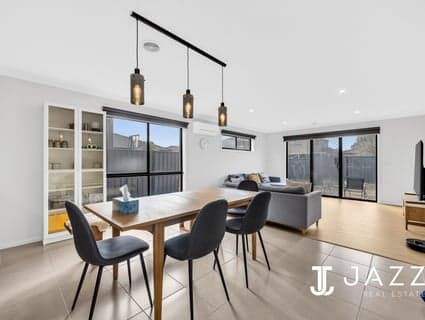 43 Bliss Street, Point Cook - Thumbnail 8