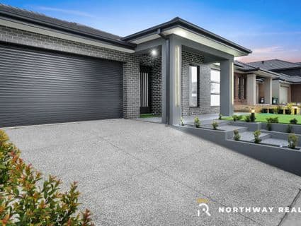 167 Fairways Boulevard, Craigieburn - Thumbnail 2
