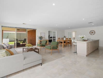 6 Dowerin Circuit, Lakelands - Thumbnail 4