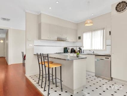 58 Twin River Drive, South Morang - Thumbnail 4
