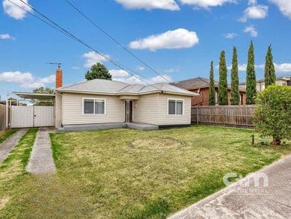 404, Hadfield - Image 1