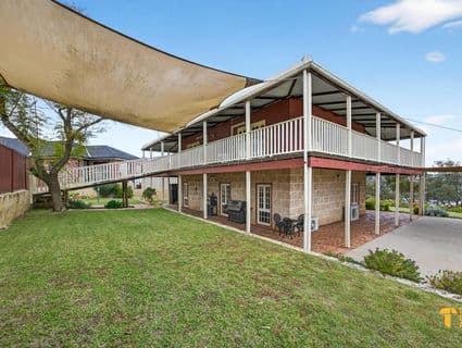 2 Dr Dunlop Grove, Northam - Image 1