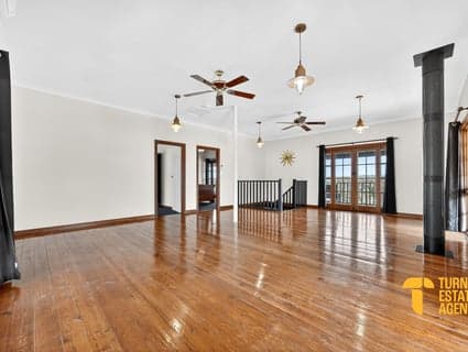 2 Dr Dunlop Grove, Northam - Thumbnail 7