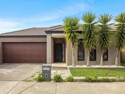 3 Huntingfield Street, Craigieburn - Image 1