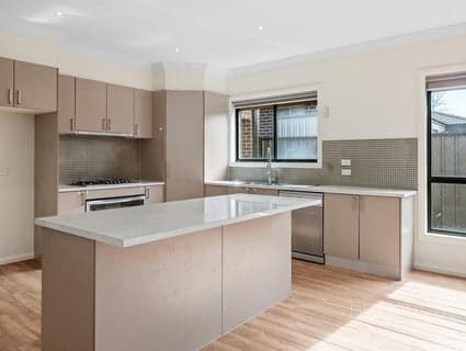 3 Huntingfield Street, Craigieburn - Thumbnail 5